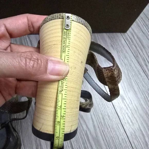 Gucci Sandals - Picture 12 of 14